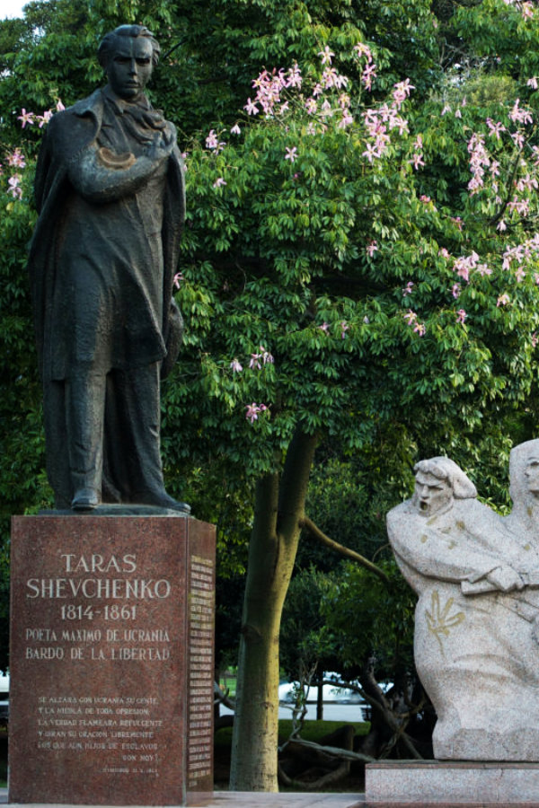 Taras Shevchenko statue in Buenos Aires