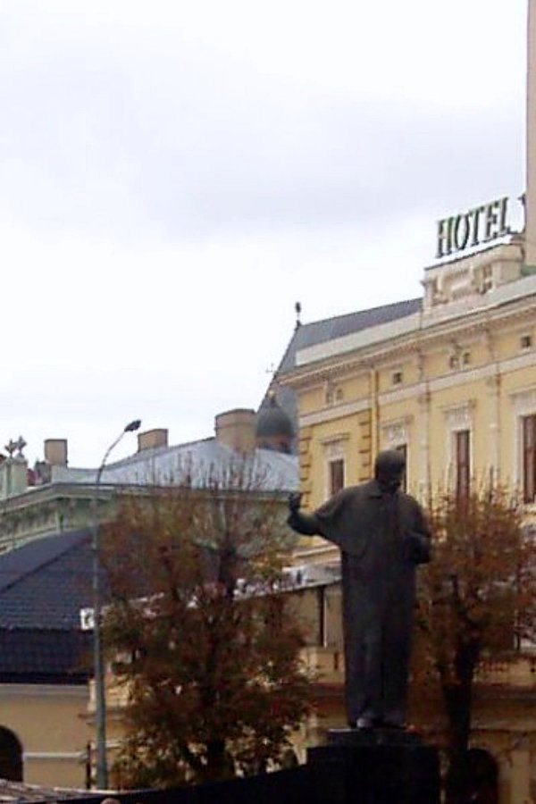 Taras Shevchenko monument in L'viv