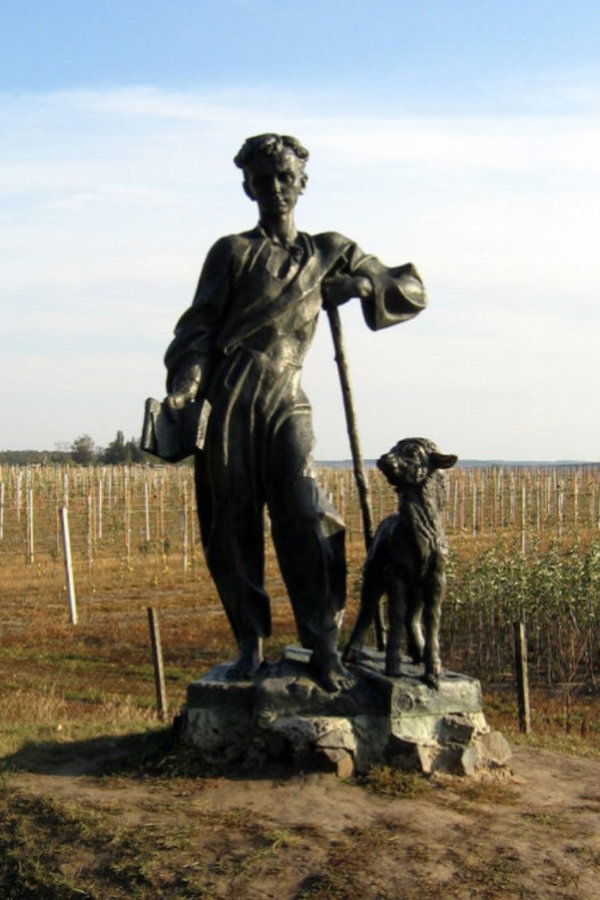 Taras Shevchenko monument in Village Shevchenkove