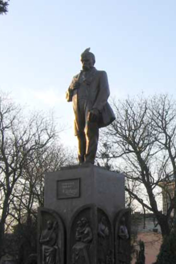 Taras Shevchenko monument in Sniatyn